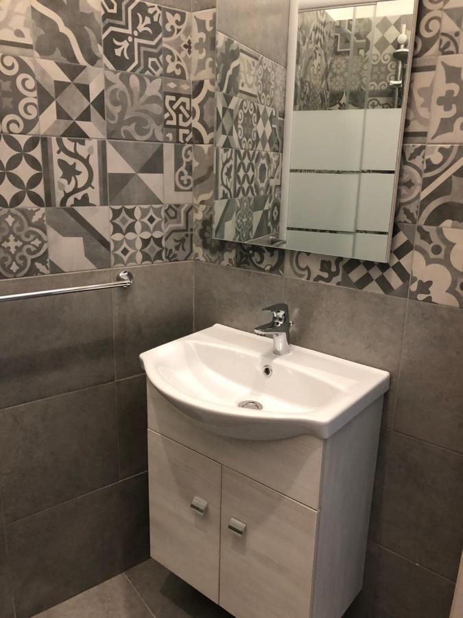 B&B Meliora Rooms Avola Kültér fotó