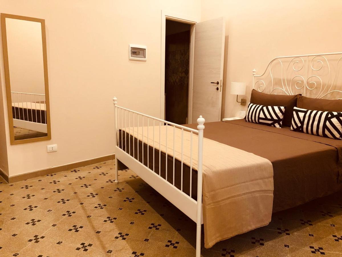 B&B Meliora Rooms Avola Kültér fotó
