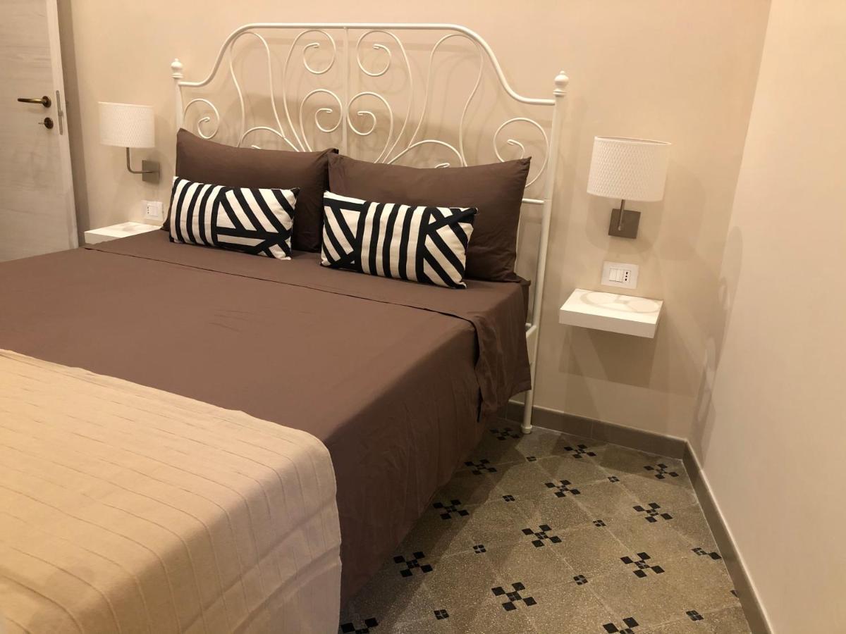 B&B Meliora Rooms Avola Kültér fotó